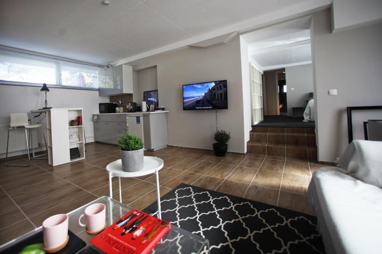 K House 5* Apartments Kaufungen Bagian luar foto