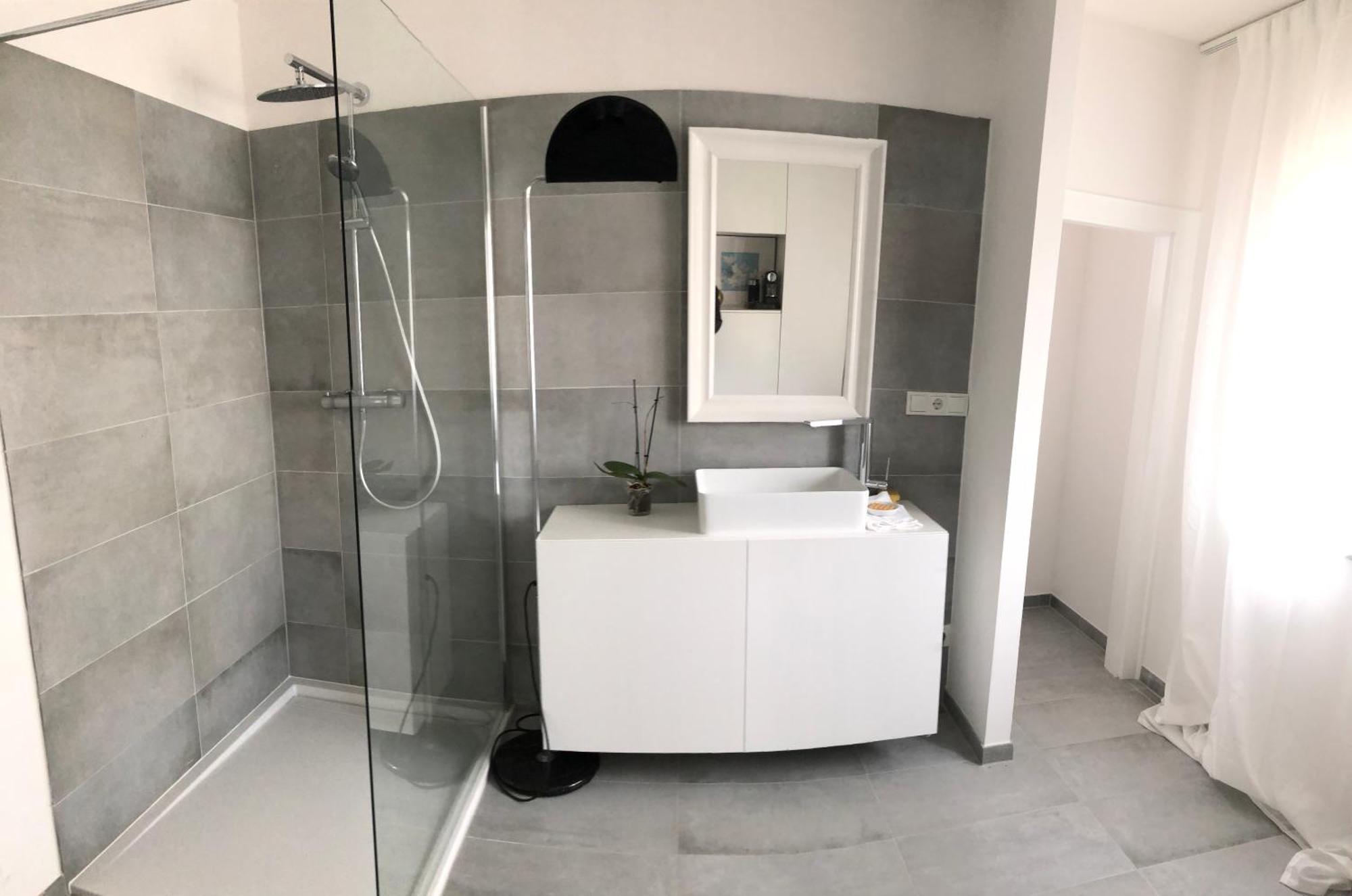 K House 5* Apartments Kaufungen Bagian luar foto